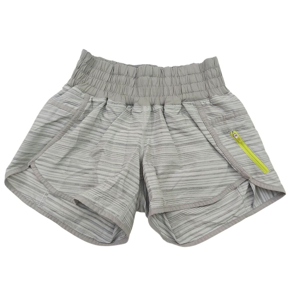 Lululemon Tracker Short II Womens 4 Gray Lined Striped Running Gym Athleisure